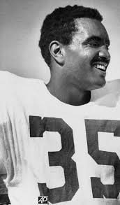 Calvin Hill more bemused than haunted by 1968 Yale-Harvard game