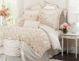 Shop urban outfitters for all your bedding needs including duvet covers, bed sets, linens, and more. Best Selling Bedding Comforter Sets Chic Bedroom Home