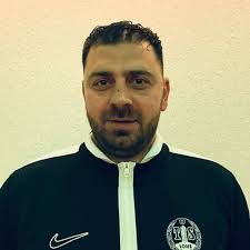 Schiedsrichter auf dem Platz