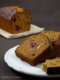 Recette De Gateau Aux Epices Fruits Rouges Et Noix Noix De Pecan Sans Beurre Sans Lait Jujube En Cuisine
