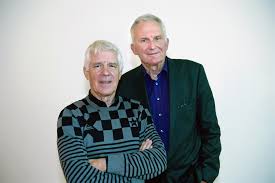 Als jongetje wist kees van kooten (80) al dat hij schrijver wilde worden, van tv maken werd hij vooral ongelukkig. Een Terechte Prijs Van Kooten En De Bie Zijn Het Beste Tv Duo Everrrr Indebuurt Den Haag