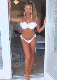 Sadie Crowell - Free pics, galleries & more at Babepedia