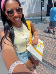 Met soooo many of my BESTIES at the Sol de Janeiro pop-up 💛🌞 I’m still  smiling!! You were all so sweet, polite, and hyped — I’m seriously so  grateful 🥹🫶 The pop-up was a 10/10… the vibes, the goodies, ...