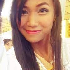 Reesene Choy's Instagram, Twitter & Facebook