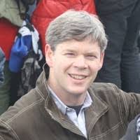 Karen Mealey's Instagram, Twitter & Facebook