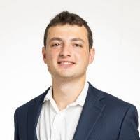 Lee Lichtenstein's Instagram, Twitter & Facebook