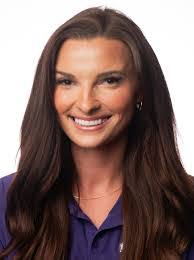 Lauren Craighead's Instagram, Twitter & Facebook