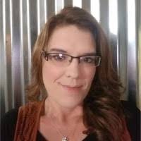 Amber Roeder's Instagram, Twitter & Facebook