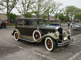 Image result for Monarch Maroon 1929 Pierce-Arrow