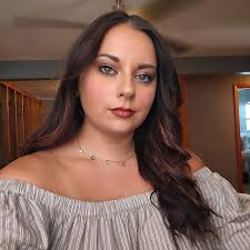 Lexi Brock (@lexibrock1998) • Instagram photos and videos