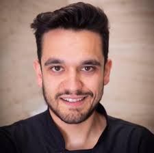 Pablo Neira. Periodoncia, Implantes y Rehabilitación Oral.