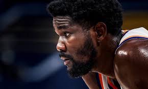 Deandre Ayton and the Suns Stay Hot in Toronto