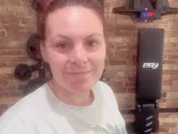 🫶 Are you interested in meditation but don’t know where to begin? , ☀️  Have you stopped-started your meditation practice for years now? , ☀️ Let  me help you stay