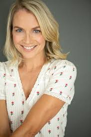 Kimberly Silverman's Instagram, Twitter & Facebook