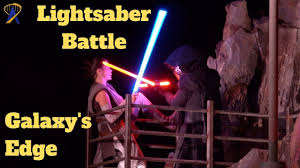 Star Wars Lightsaber Battle And Stunt Show In Galaxy S Edge During Media Star Wars Light Saber Lightsaber Star Wars