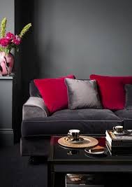 Http Www Digsdigs Com 39 Cool Red And Grey Home Decor Ideas 39 Cool Red And Grey Home Decor Ideas Grey And Red Living Room Living Room Red Living Room Grey