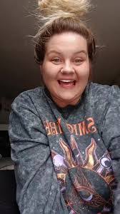 Savannah Asher's Instagram, Twitter & Facebook