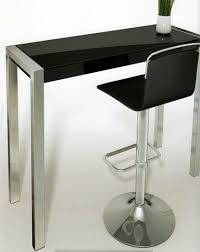 Aquí te dejaré un top 3 de los estilos más usados este año para la decoración de cocinas blancas y modernas. Pin De Armando Lugaresi En Mesas Y Sillas De Cocina Mesa De Comedor Blanca Mesas Altas Cocina Mesas Altas Bar