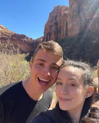 Dylan Hathaway (@dylan.hathaway.music) • Instagram photos and videos