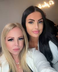 ♚ 𝓒𝓪𝓻𝓵𝔂 𝓼𝓽𝓮𝓮𝓵 ♚ (@lifewithcarly) • Instagram photos and videos