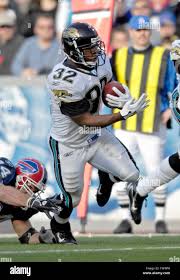 Running back maurice jones drew jacksonville hi-res stock photography and  images