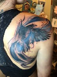 Since then i've evolved in my personal style to color realism, trash polka and abstract tattoo art. Watercolor Raven By Sara Kay At Parlour Seattle Wa Tattoos