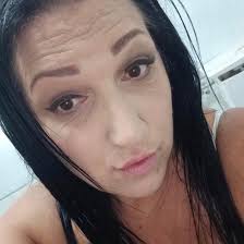 La senatrice #Pezzopane e il fidanzato, i dettagli hot: "Ecco come piace a  Stefania..."