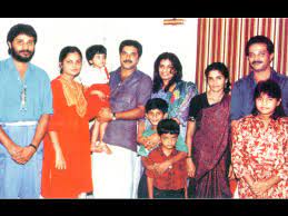 Mammootty Sulfath Wedding Anniversary Mammootty Sulfath Wedding Photos Mammootty Sulfath Photos Mammootty Family Photos Dulquer Salmaan Filmibeat She has an younger brother, actor dulquer salmaan. mammootty sulfath wedding anniversary