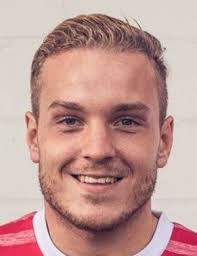 Daniel Dowe's Instagram, Twitter & Facebook