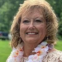 Darla Elder's Instagram, Twitter & Facebook