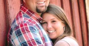 Cain, Stelter married Oct. 5, 2013