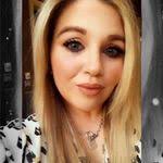 Kristi Waugh's Instagram, Twitter & Facebook