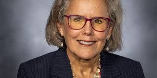 Darlene Goforth's Instagram, Twitter & Facebook