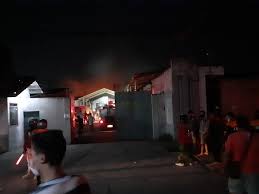 Bahan mudah terbakar di rumah. Kebakaran Pabrik Telukan Sukoharjo Banyak Bahan Mudah Terbakar Bikin Api Sulit Padam