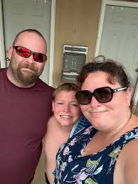 Happy Valentine's Day everyone! My morning started out with going and  getting my glasses that I'm supposed to wear all the time now I'm  apparently far sighted! Then we had our amazing