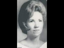 Sharon Dimaggio's Instagram, Twitter & Facebook