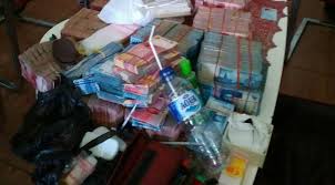 Hasil gambar untuk uang narkoba