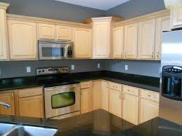 Kitchen Natural Maple Kitchen Cabinet With Stainless Steel Kitchen Appliances And Grey Wall Colo Maple Kitchen Cabinets Kitchen Wall Colors Honey Oak Cabinets