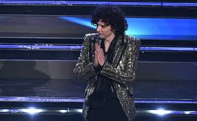 Sanremo 2021, francesca michielin e fedez cantano chiamami per nome. Kmlyhlkx4fc6lm