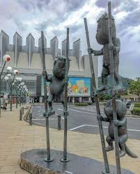 hitoshi yasuharaさんはinstagramを利用しています 境港駅 境港駅前 終着駅 鳥取県境港市 境港 ゲゲゲの鬼太郎 鬼太郎駅 水木しげるロード ゲゲゲの鬼太 beautiful places in japan natural landmarks beautiful places