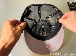 New era シール 裏