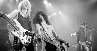 31 Years Ago Guns N Roses Top The Billboard Charts With