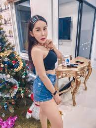 นางสาวอัญวีณ์ พรชัยวิบูลย์ หรือ เก๋ ภรรยาของนายสมบัติ บัญชาเมฆ หรือบัวขาว นักมวยชื่อดังระดับโลกของไทย พร้อมทนายอนันต์ชัย ไชยเดช นำหลักฐาน. Ywafsg1rxmmscm