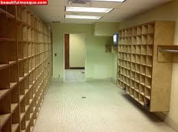 It is bordered by lake erie and michigan to the north, pennsylvania to the east, west virginia and kentucky to the south, and indiana to the ohio ranks 34th in terms of total area among the 50 states, and it is one of the smallest states west of the appalachian mountains. World Beautiful Mosques Pictures