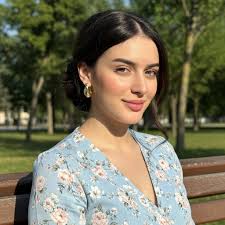 🌸 Hello, I'm 23 from Europe 🌍 ➡️ WhatsApp Me: https://cutt.ly/ar2ZFcKf  Looking for a loyal and caring man. No drama, only love 💞