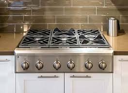 choosing a kitchen range, cooktop or
