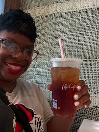 I been drink sweet tea lots i need stop drink sweet tea too much sugar in  it I want lose weight