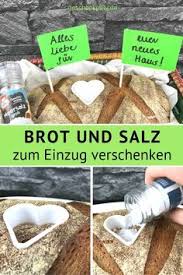 Der neue papierkorb kommt unter den schreibtisch. 19 Einzug Haus Ideen Geschenk Einzug Geschenke Zur Einweihung Geschenk Haus