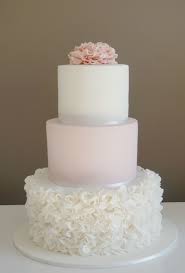 3 Tier White Amp Pink Ruffle Cake Torte Hochzeit Buttercreme Hochzeitstorte Hochzeitskuchen