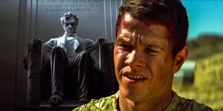 Review of the 2001 Planet of the Apes film directed by Tim Burton